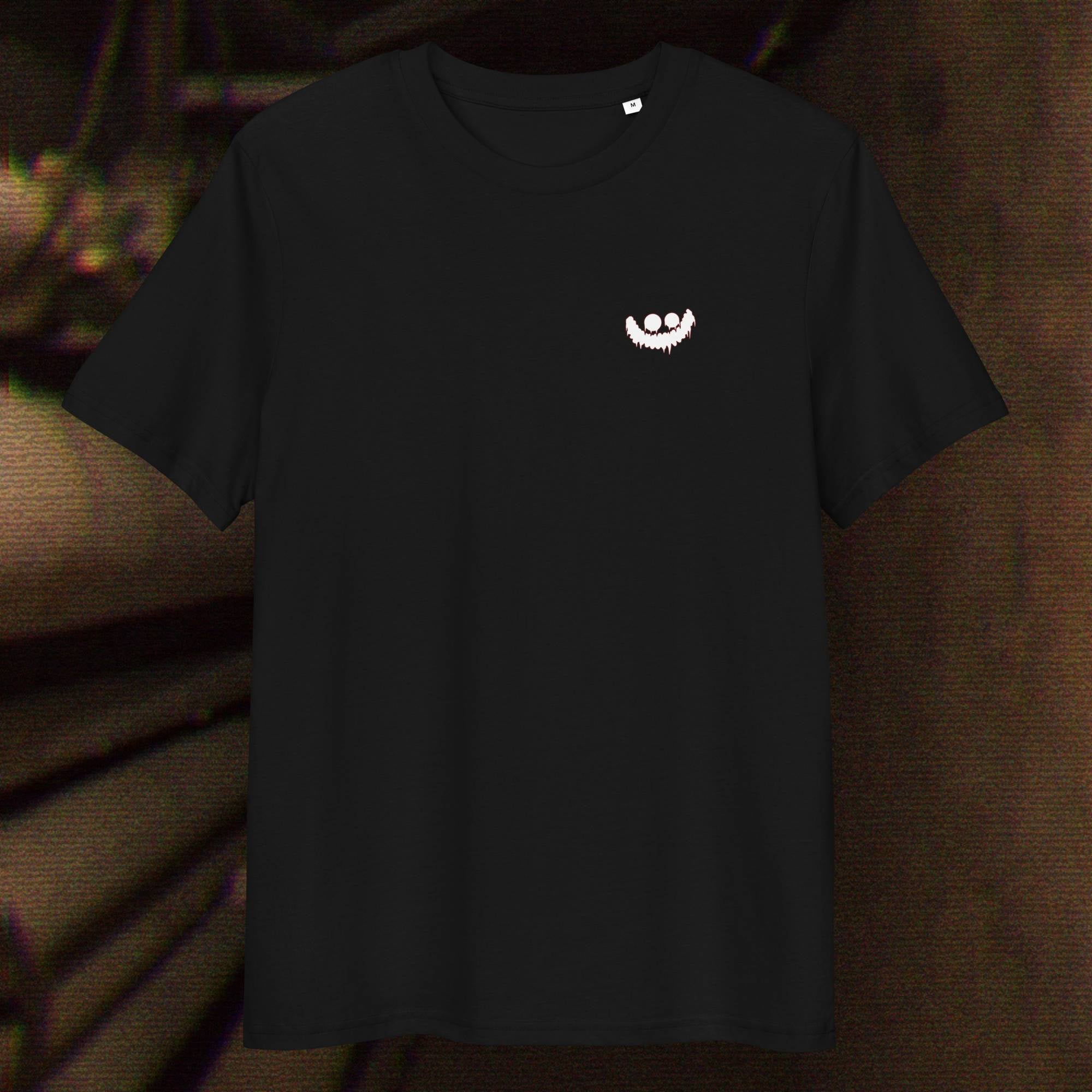 Black T-shirt Smiler Front